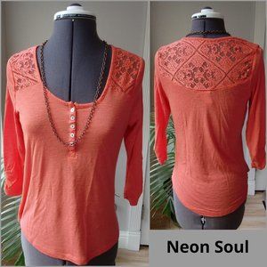 Neon Soul Lace Yoke Henley